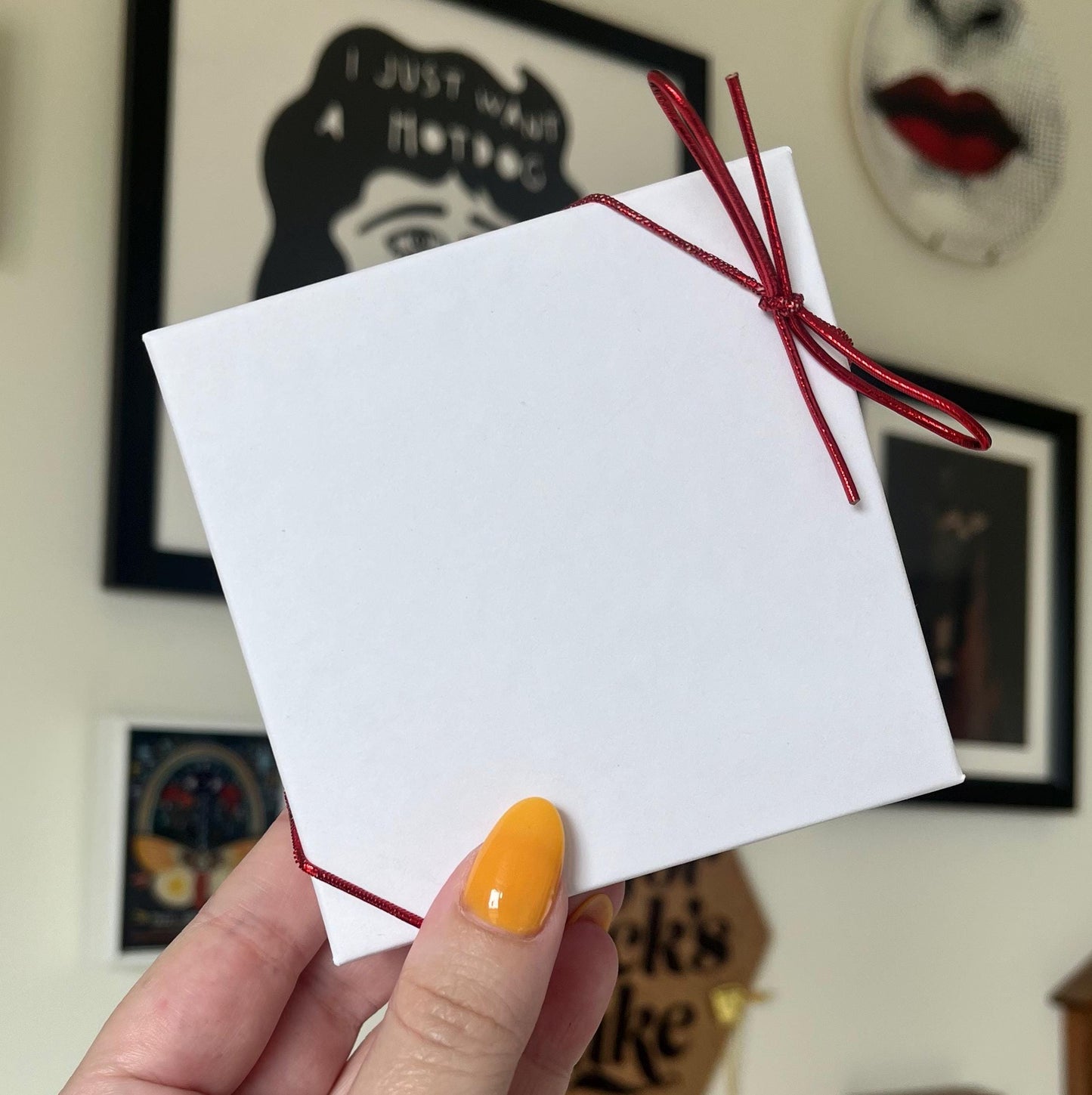 I Find Tinsel Distracting Ornament // Seinfeld ornament gift